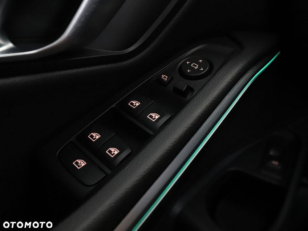 BMW Seria 3 318d MHEV Advantage - 36