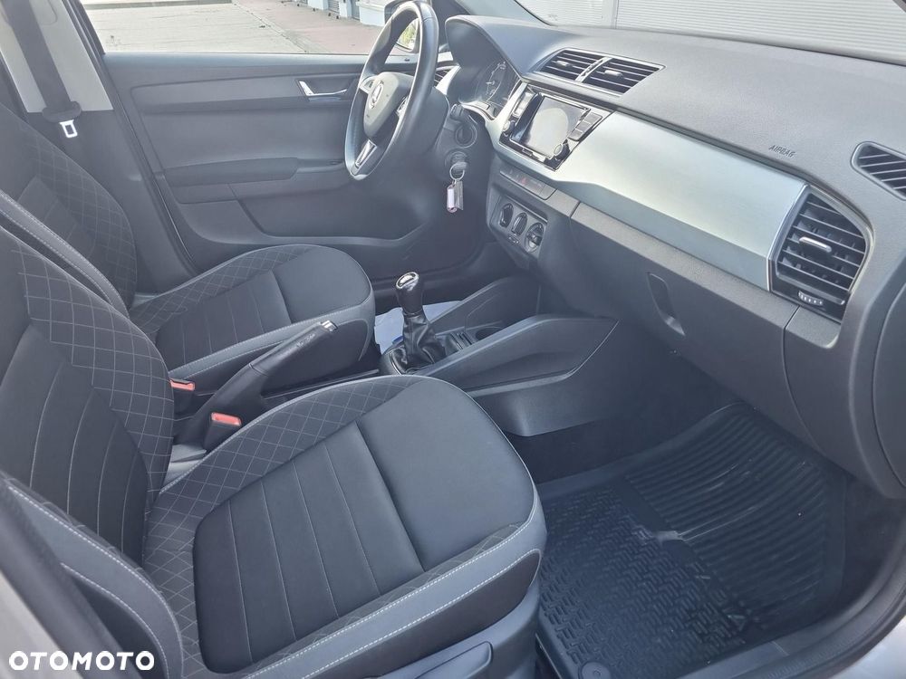 Skoda Fabia 1.0 TSI Style - 10
