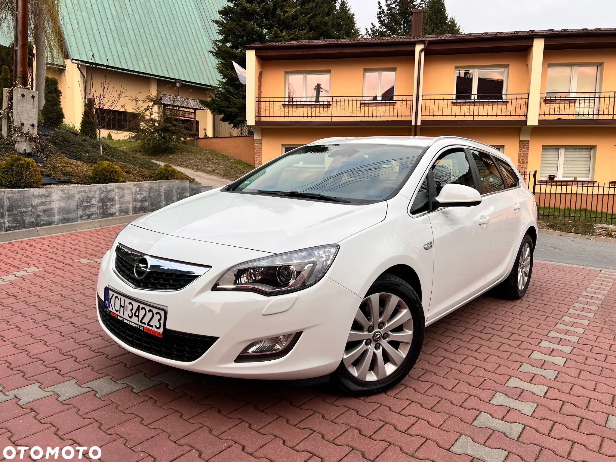 Opel Astra IV 1.6 T Sport - 1