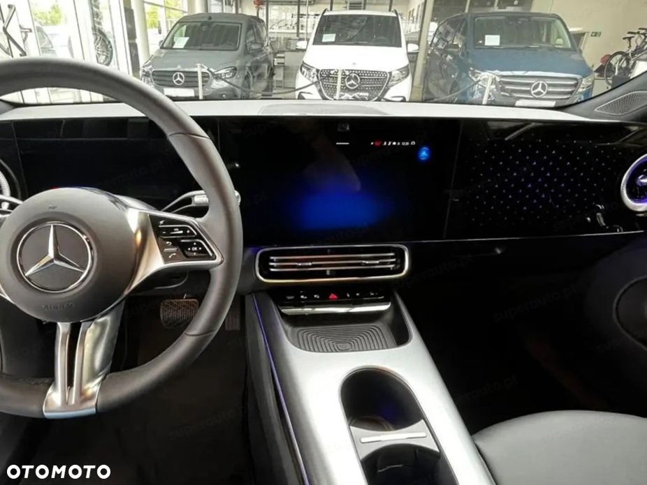 Mercedes-Benz CLA 180 mHEV 8G-DCT - 9