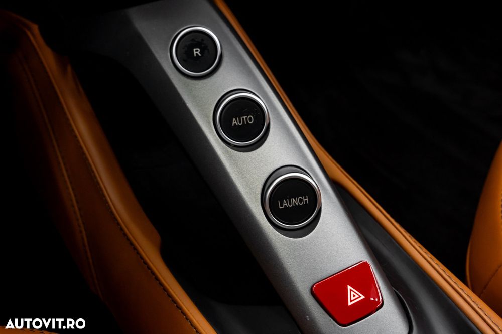 Ferrari 488 GTB - 36