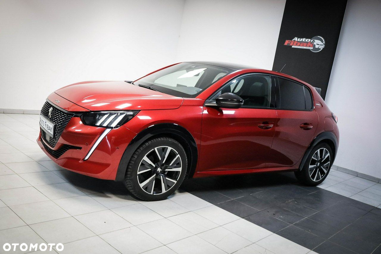 Peugeot 208 - 5