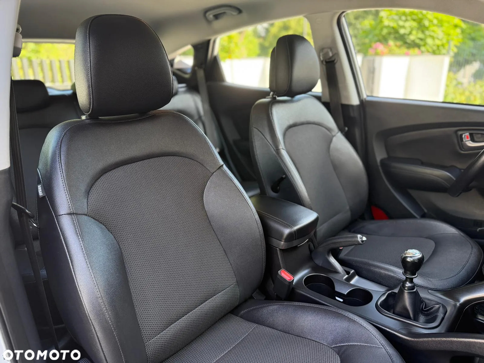 Hyundai ix35 1.6 2WD Fifa World Cup Edition - 12
