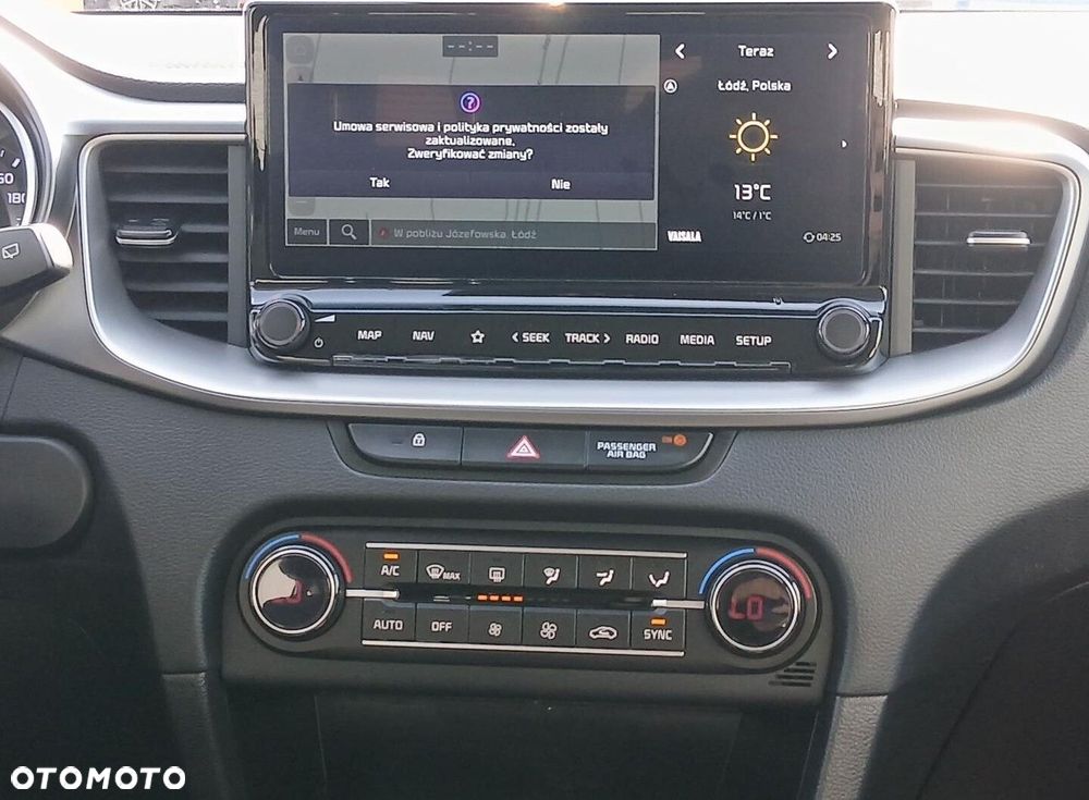 Kia Ceed 1.5 T-GDI M - 21