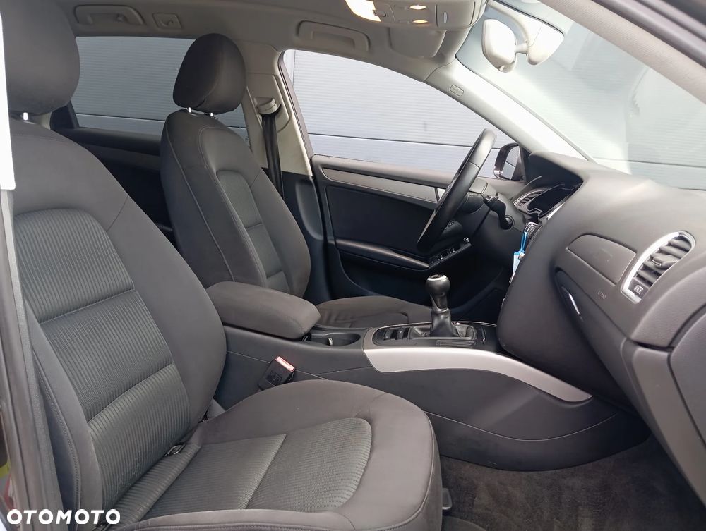 Audi A4 Avant 2.0 TDI DPF Ambiente - 11