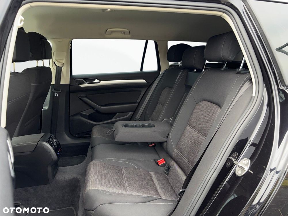 Volkswagen Passat 1.8 TSI BMT Comfortline - 23