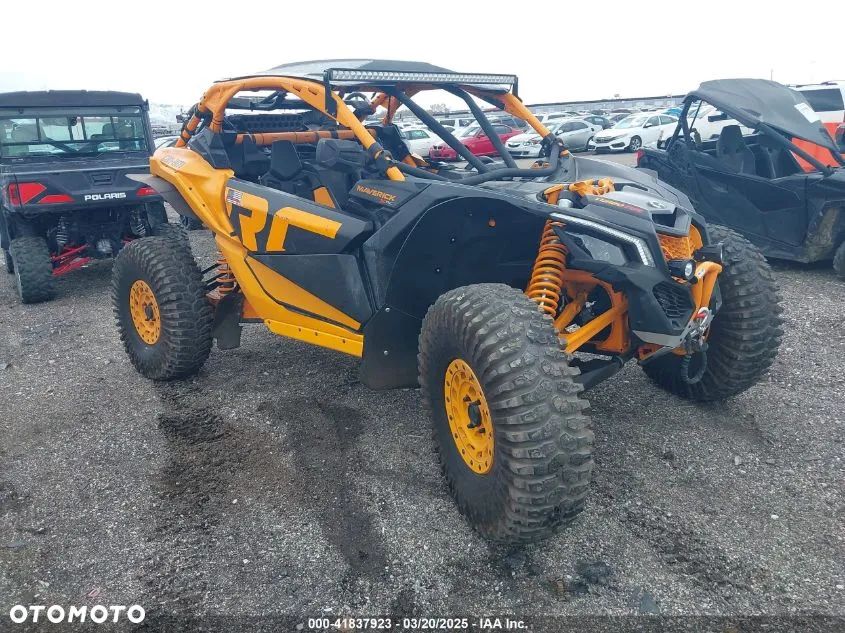 Can-Am Maverick - 30