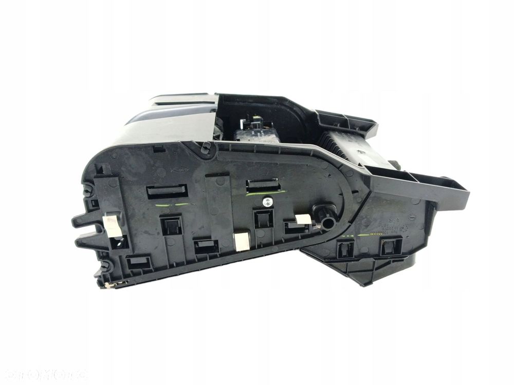 UCHWYT NA KUBKI MERCEDES GLE I W166 (2015-2019) 3.0 500e 442KM 16956605 - 3