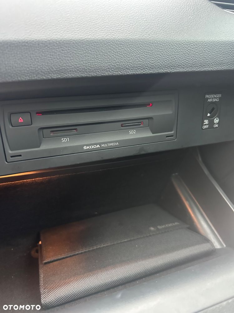 Skoda Octavia Combi 1.6 TDI DSG Ambition - 14