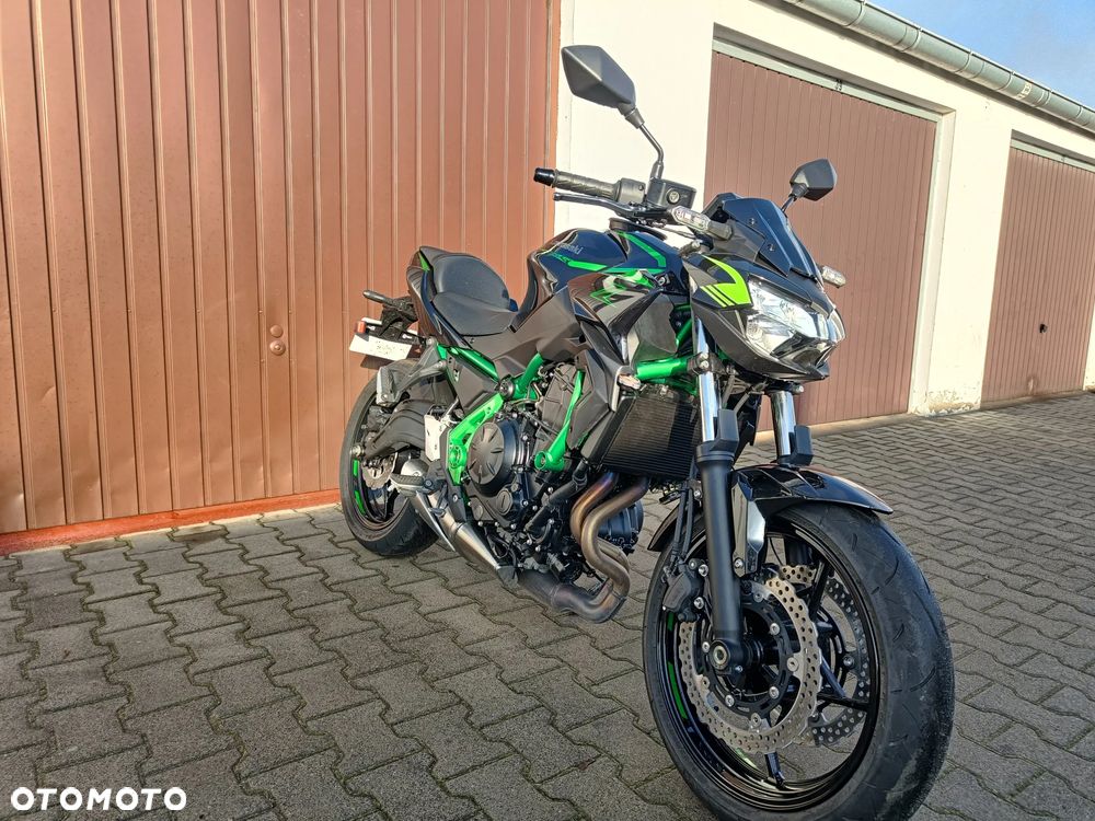 Kawasaki Z 650 - 7