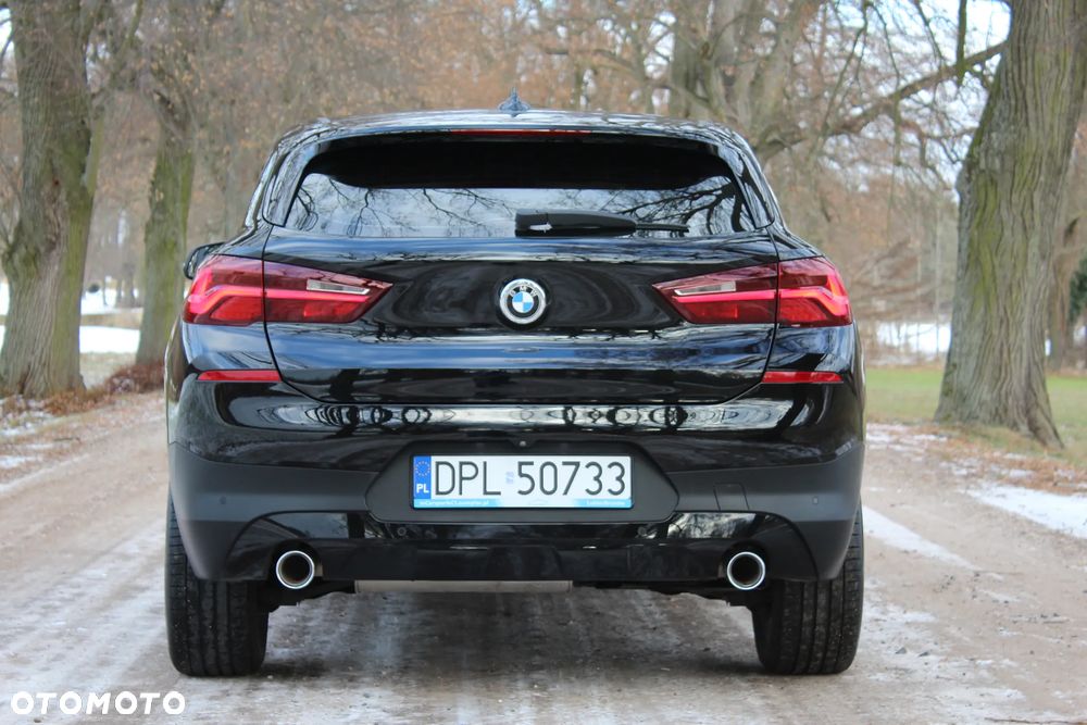 BMW X2 sDrive18d Advantage Plus - 4