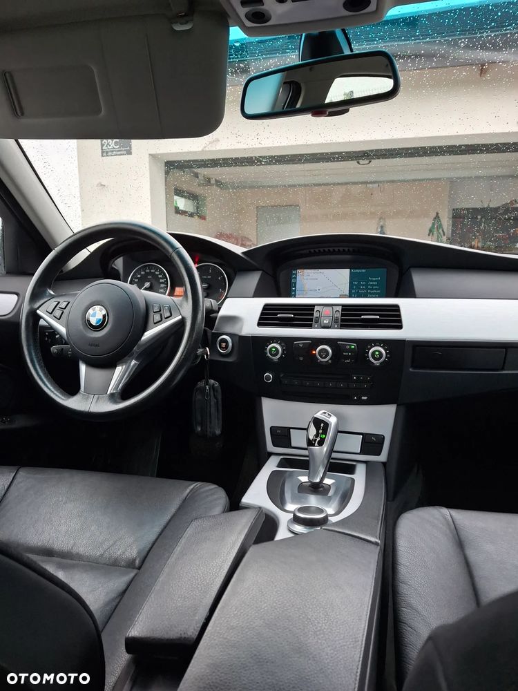 BMW Seria 5 530d - 26