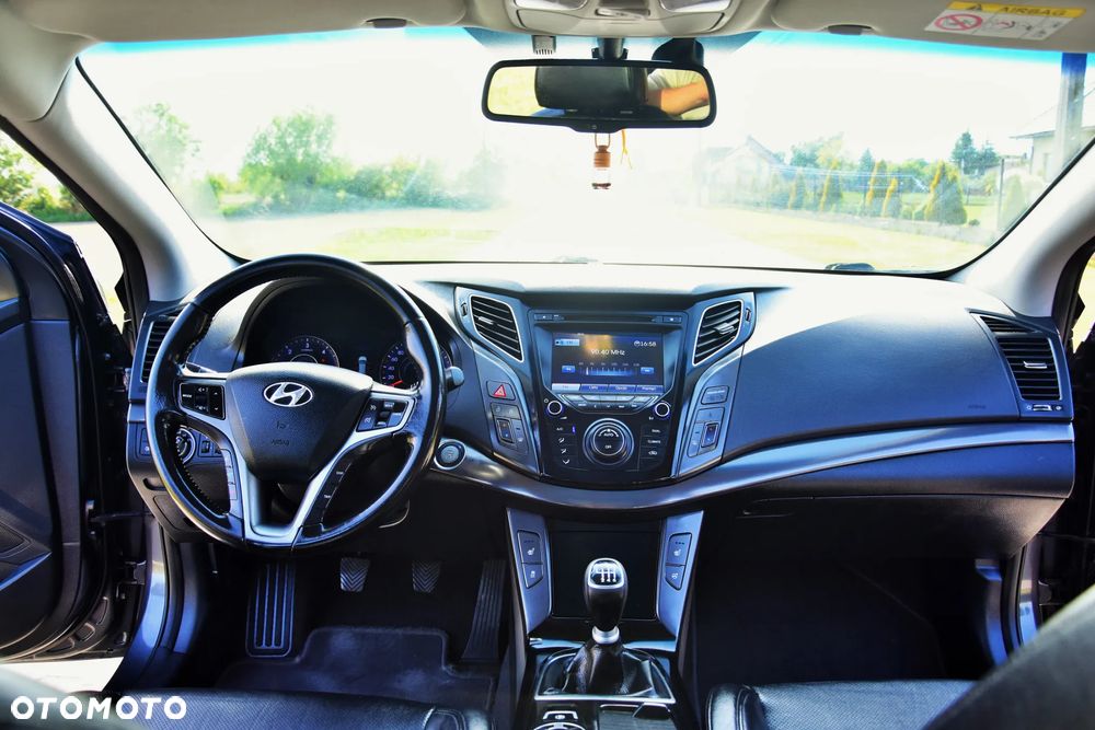 Hyundai i40 1.7 CRDi Comfort + - 15