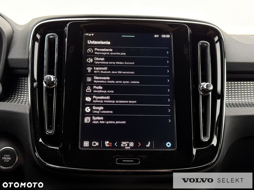 Volvo XC 40 - 30