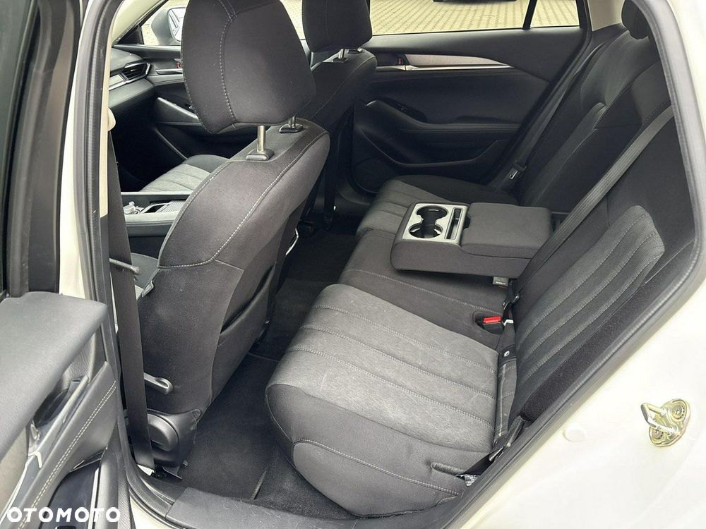 Mazda 6 - 12