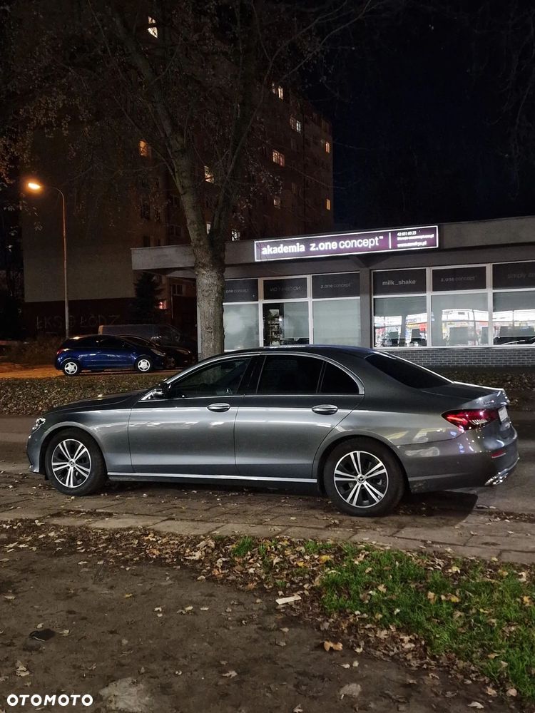 Mercedes-Benz Klasa E 220 d Avantgarde - 9