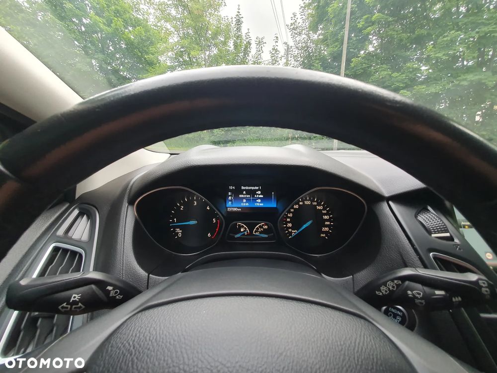Ford Focus 1.6 TDCi DPF Start-Stopp-System Business - 13