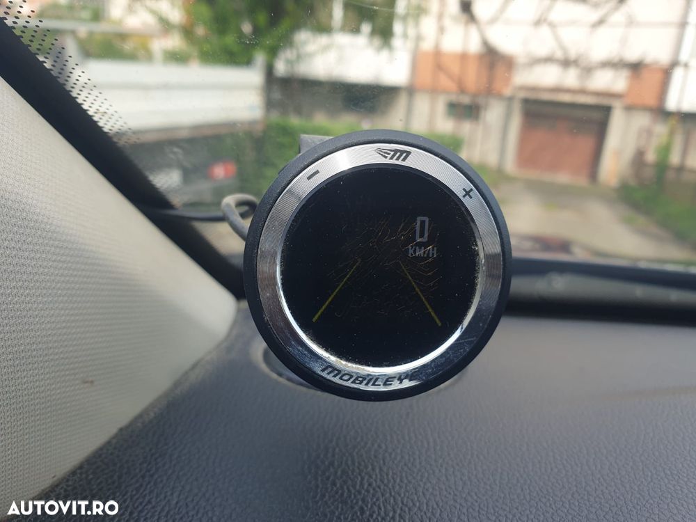 Dacia Duster 1.5 Blue dCi 4WD Comfort - 30