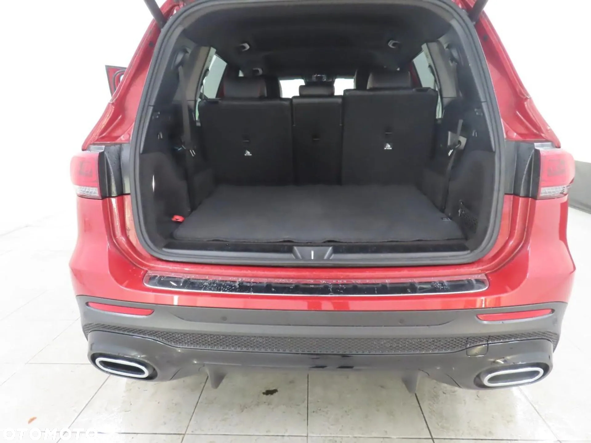Mercedes-Benz GLB 200 4-Matic AMG Line 8G-DCT - 7
