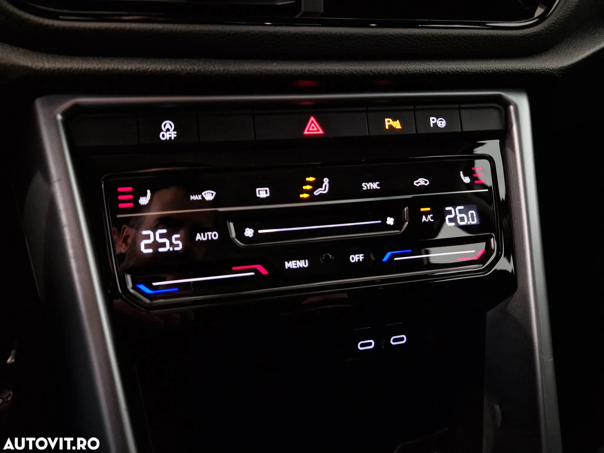 Volkswagen T-ROC 1.0 TSI Life - 24