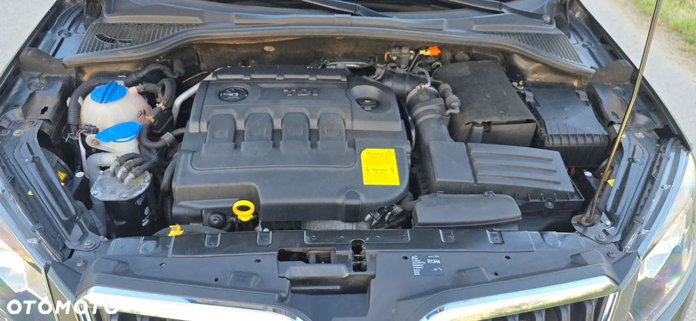 Skoda Yeti 2.0 TDI SCR 4x2 Active - 36