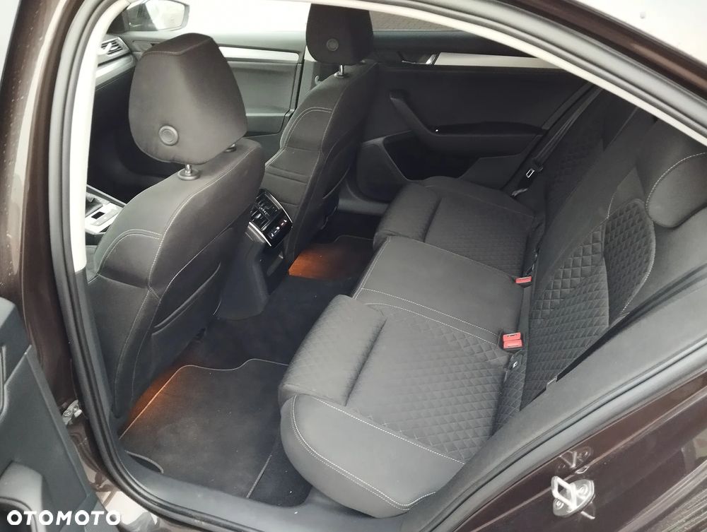 Skoda Superb 1.4 TSI 4x4 ACT Ambition - 10