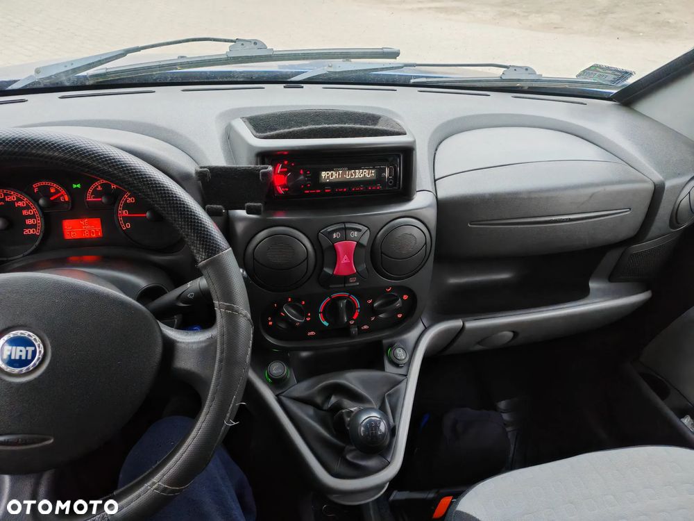 Fiat Doblo 1.9 JTD Dynamic - 10