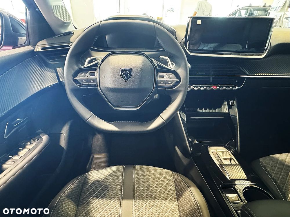 Peugeot 208 1.2 mHEV Allure - 6