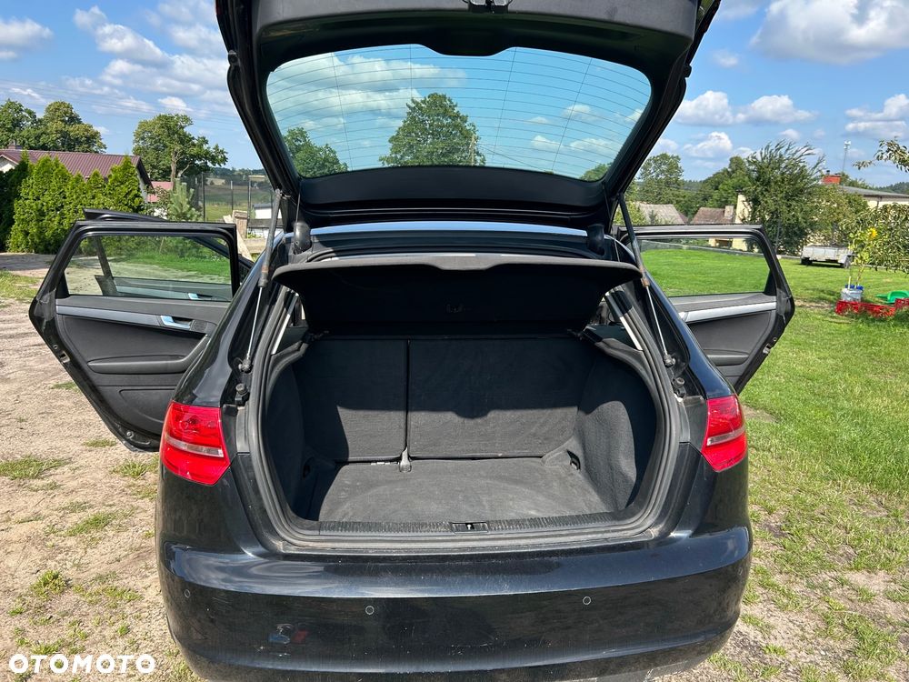 Audi A3 Sportback null - 7