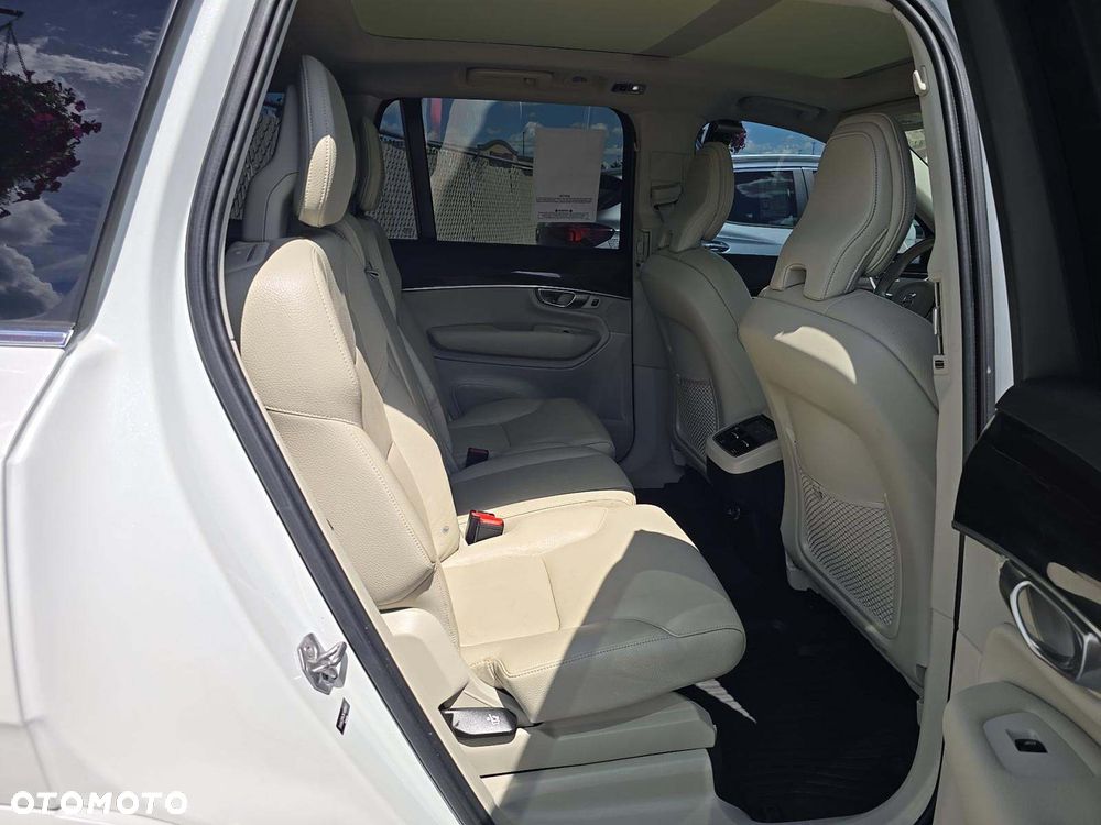 Volvo XC 90 T6 AWD Momentum - 9