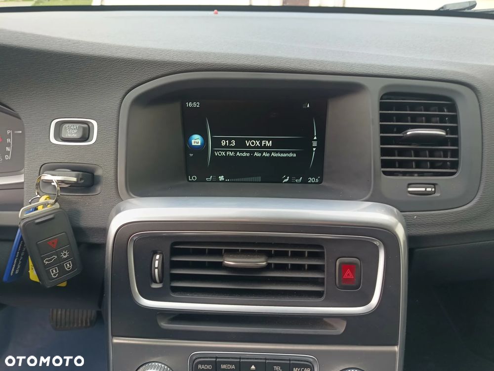 Volvo V60 - 11