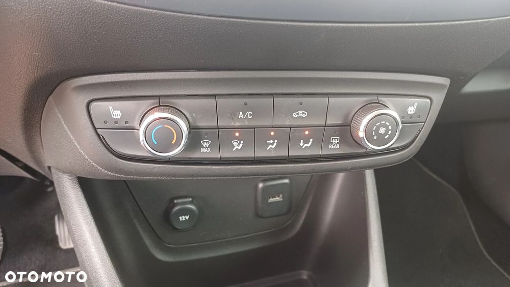 Opel Crossland X 1.2 Action - 15