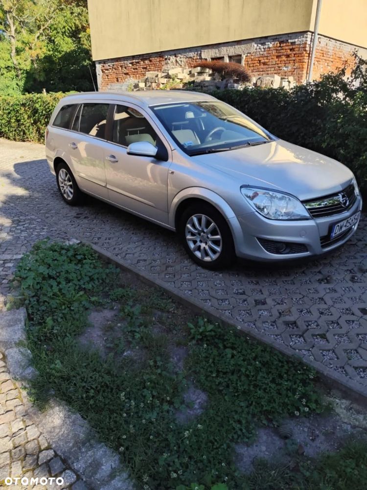 Opel Astra - 4