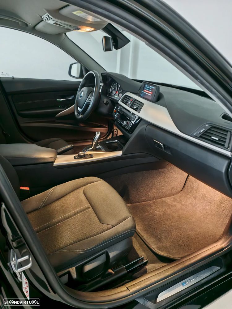 BMW 330 e iPerformance Advantage - 20