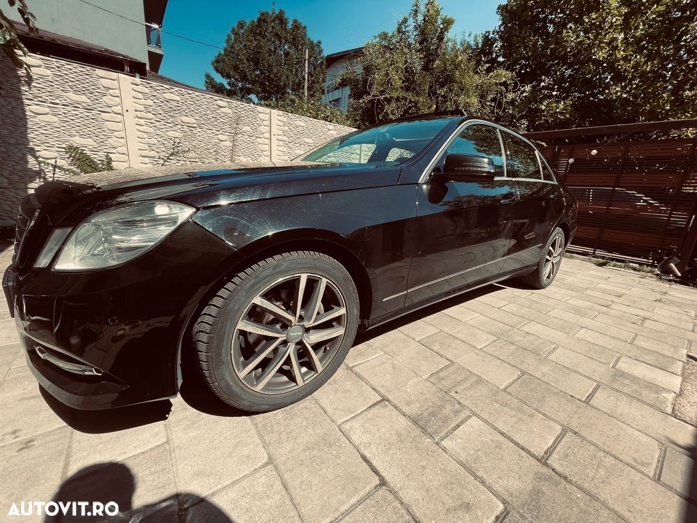 Mercedes-Benz E 220 CDI 7G-TRONIC Elegance - 2