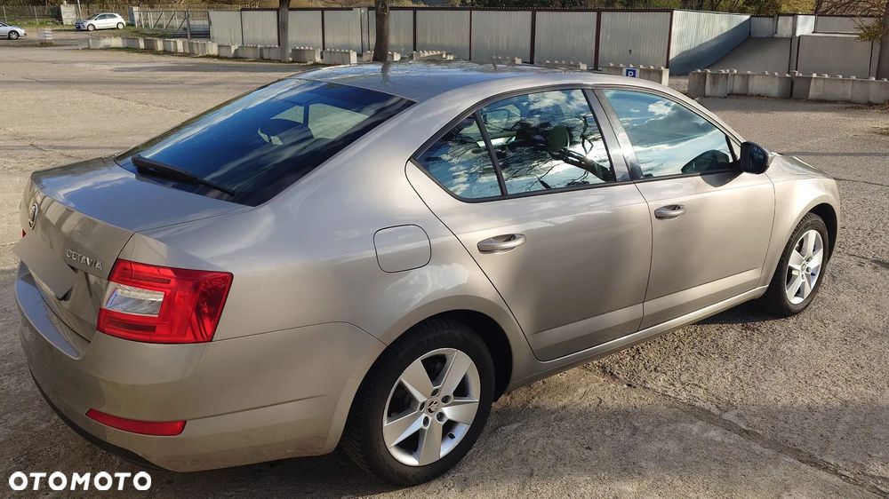 Skoda Octavia 1.4 TSI Ambition - 7