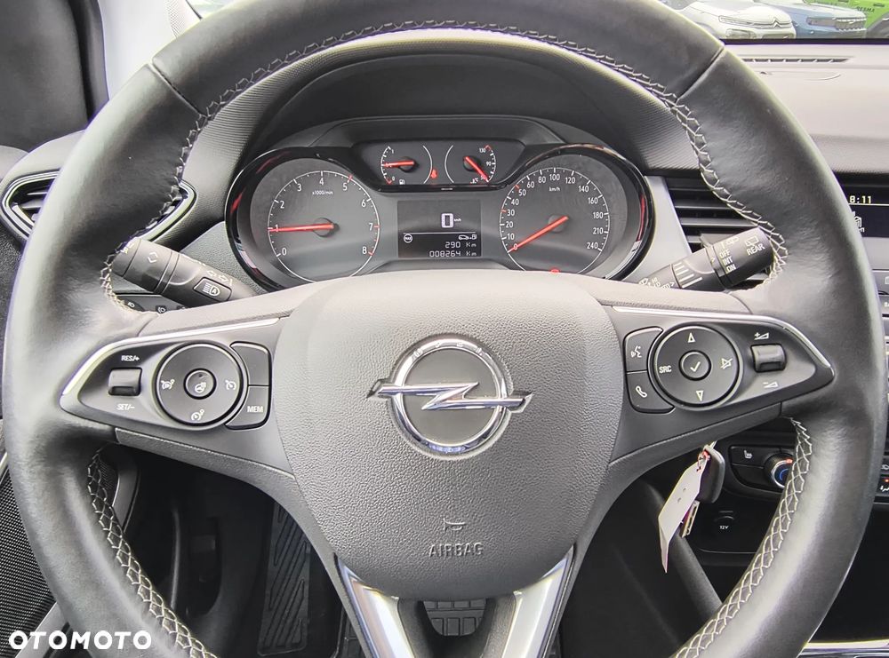 Opel Crossland - 16
