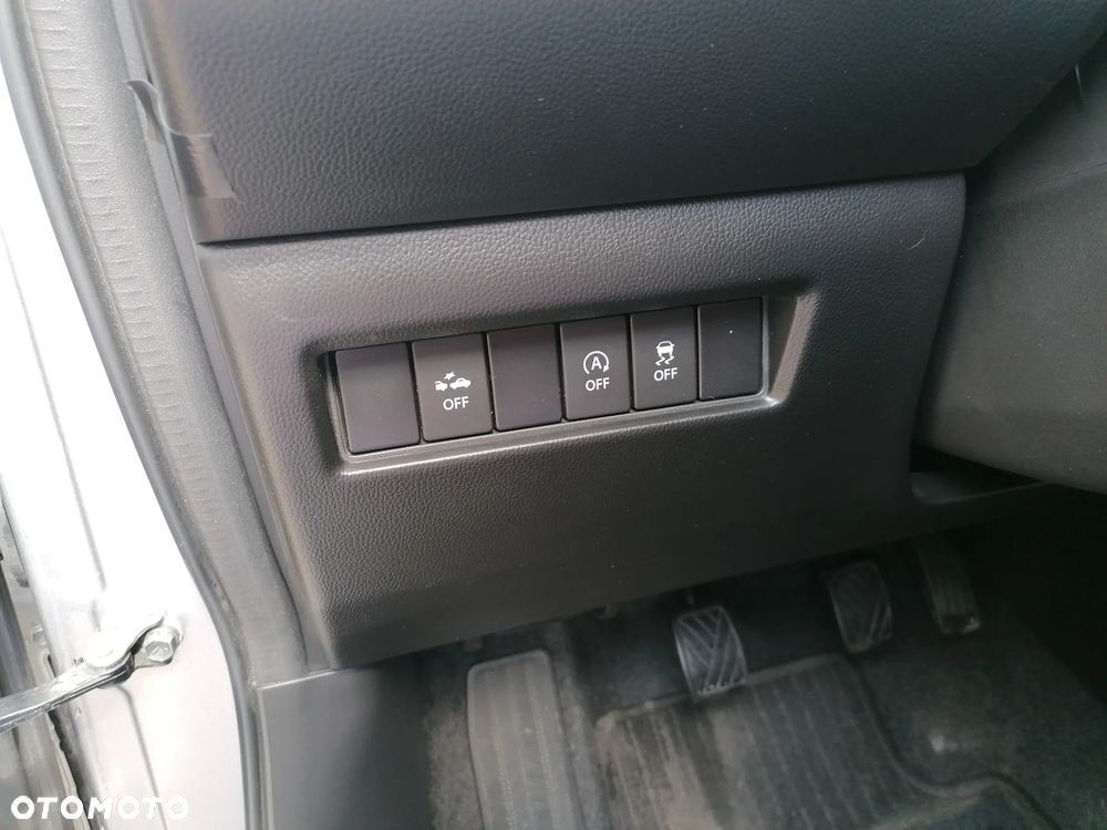 Suzuki Swift - 12