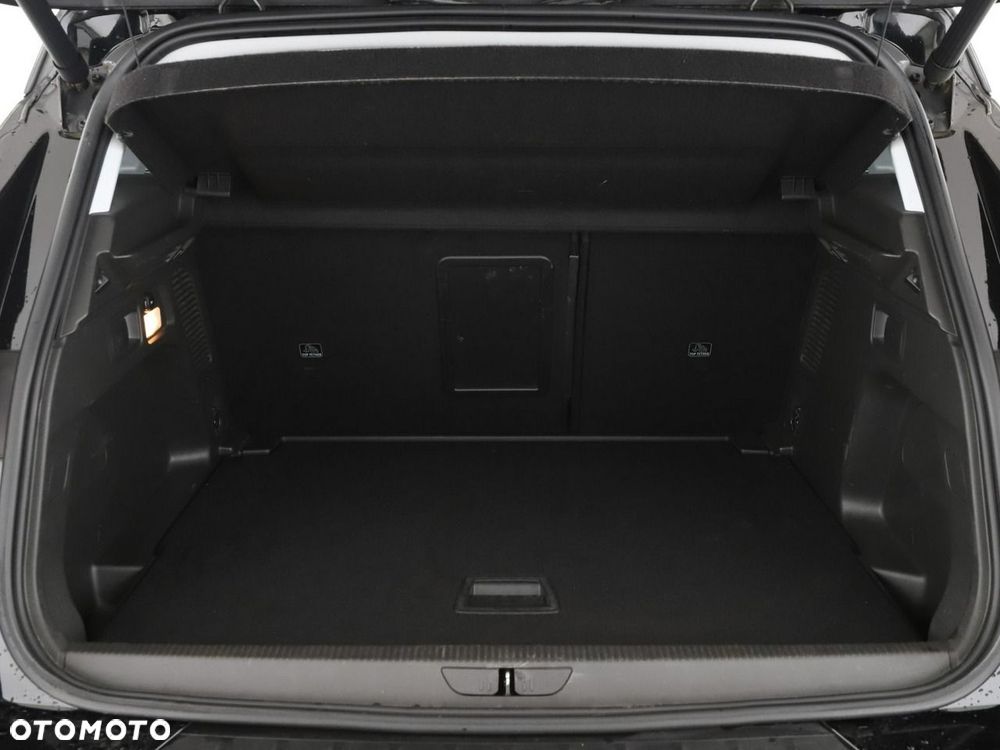 Opel Grandland X 1.2 Start/Stop Automatik Business INNOVATION - 21
