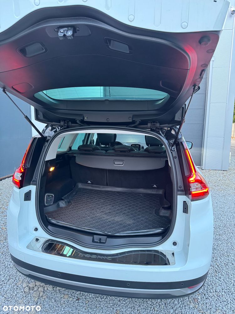 Renault Grand Scenic Gr 1.3 TCe Energy Bose EDC - 11