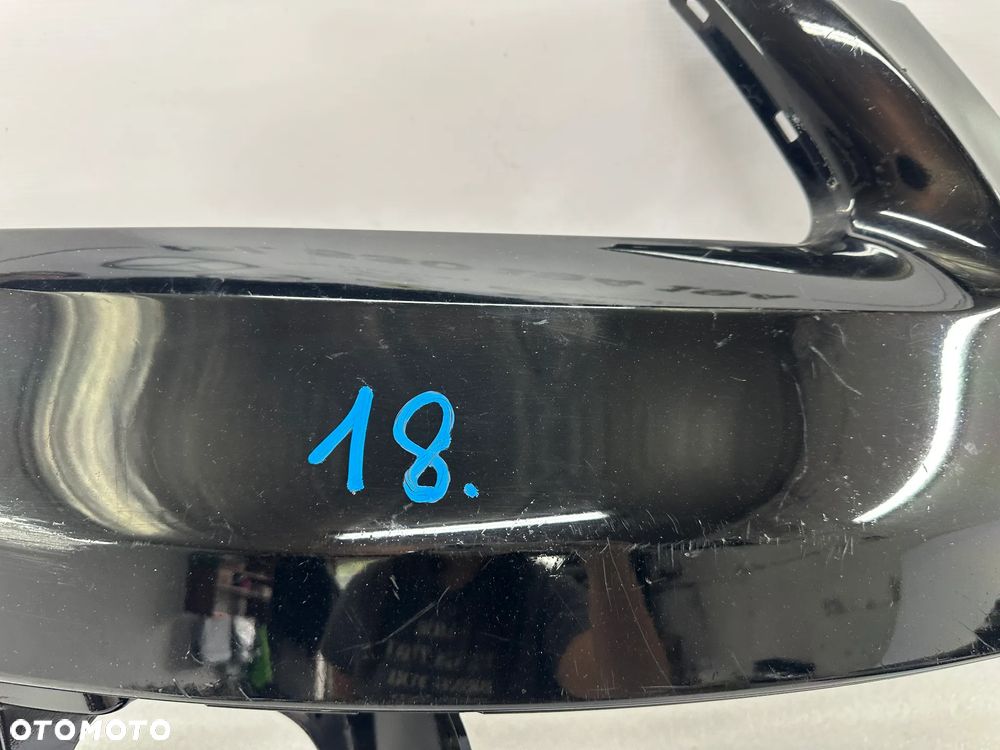 AUDI Q5 8R0 08- BOCZNA CZĘŚĆ / NAROŻNIK PRAWY ZDERZAKA PRZEDNIEGO PRZÓD BEZ SPRYSKÓW I PDC , NR 8R0807438 , NR AUKCJI BZ18 - 5