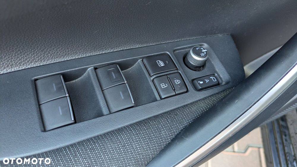 Toyota Corolla 1.8 Hybrid Style - 15