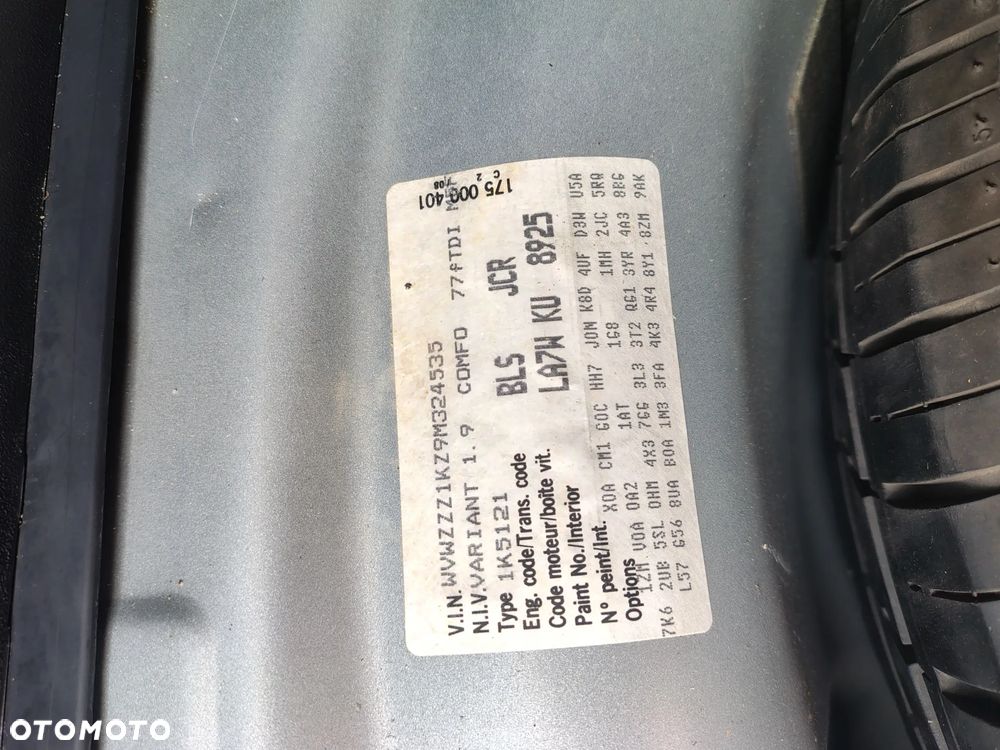 Volkswagen Golf 1.9 TDI Comfortline - 22