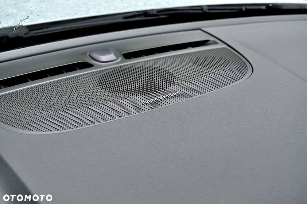 Volvo XC 40 T4 Recharge DKG RDesign Expression - 19