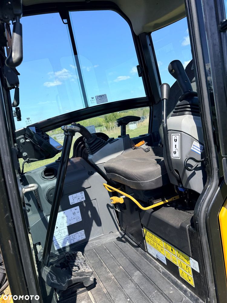 Caterpillar Minikoparka Cat 302.7 3xłyżki Skarpowa hydrL\P dodatkowe linie hydrauliczne szybkozłącze Gąsienice jak Nowe WIDŁY WIERTNICA za dopłatą - 25