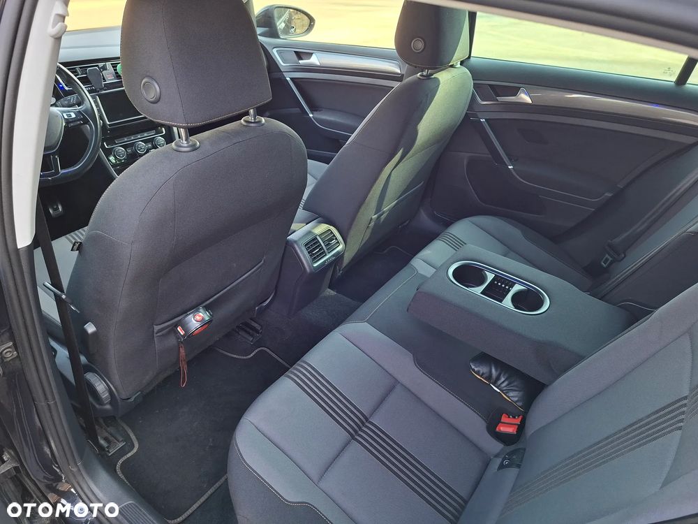 Volkswagen Golf 1.6 TDI BlueMotion Technology DSG Allstar - 11