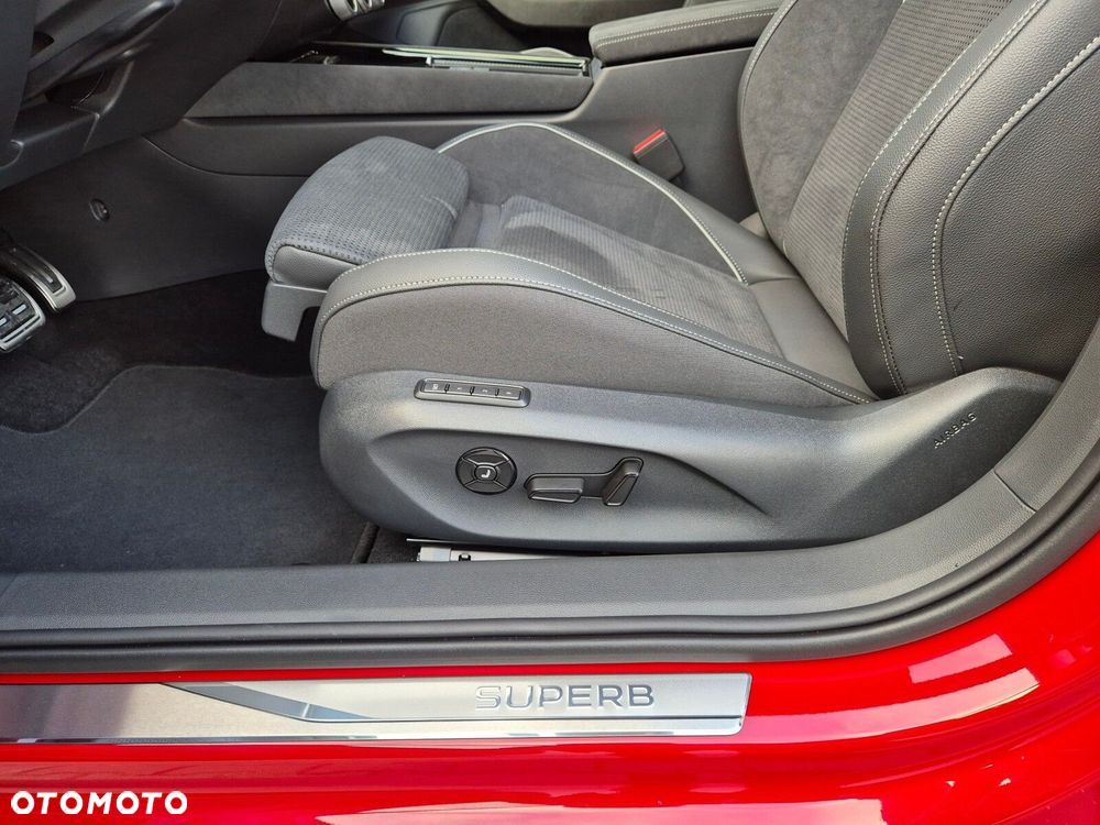 Skoda Superb 2.0 TSI Sportline DSG - 17