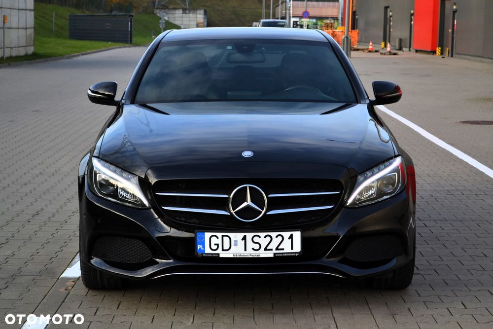Mercedes-Benz Klasa C 200 4-Matic 9G-TRONIC - 13