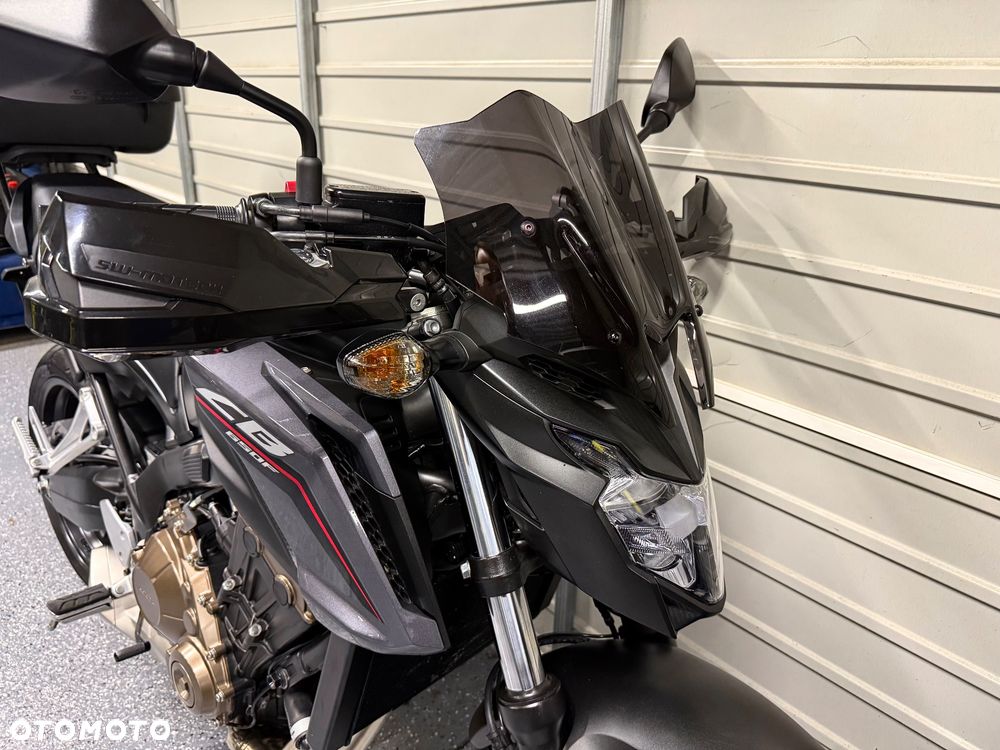 Honda CB - 10