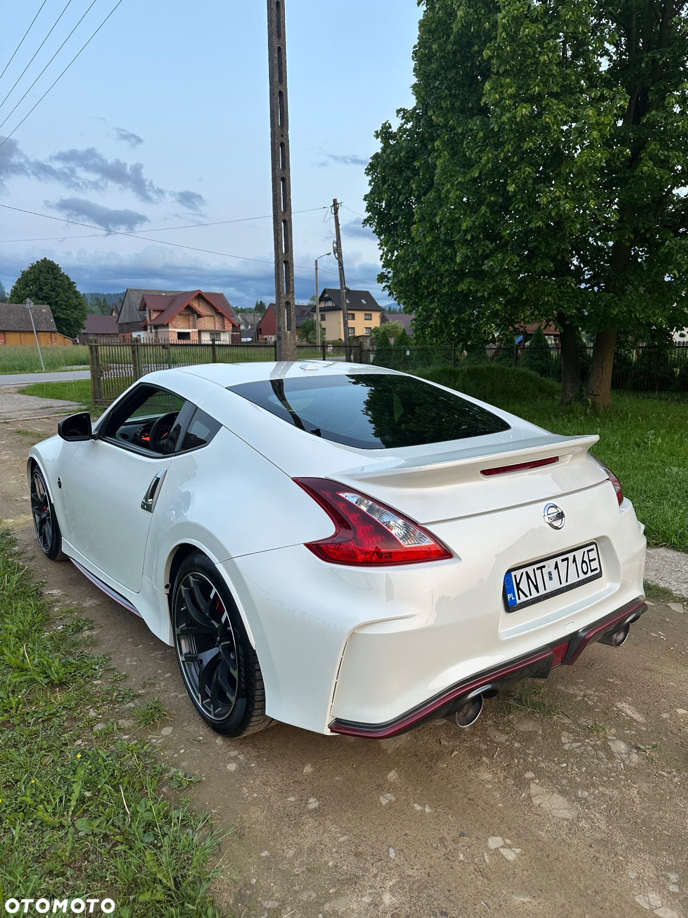 Nissan 370 Z - 3